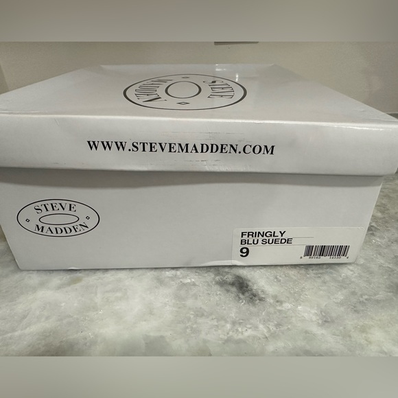 Steve Madden Fringly Blue Suede Sandals Cobalt Blue w/Fringe Size 9 NIB - Picture 11 of 11